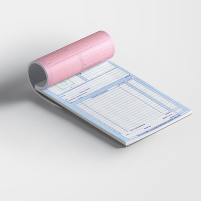 carnet autocopiant A4 (21x29,7) avec une souche en haut. 